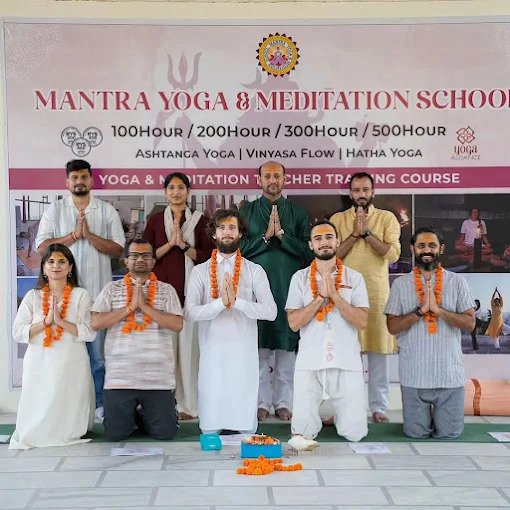 Mantra Yoga & Meditation School, Ubud & Seminyak